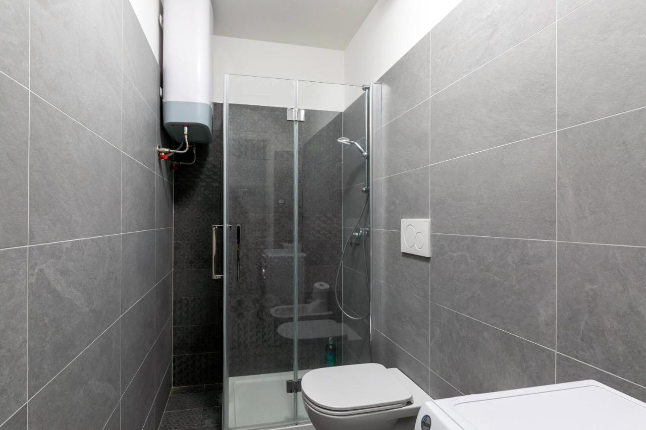 Botique Apartment • Trieste City Center Wifi Exteriör bild